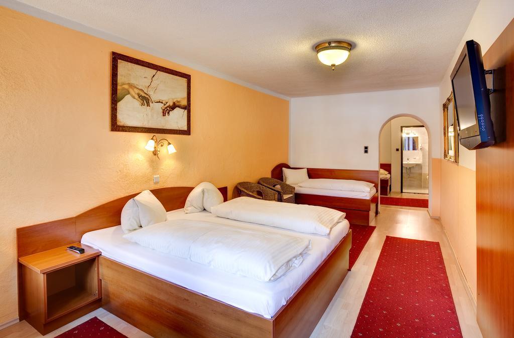 Cityhotel Schwarzer Baer Innsbruck Phòng bức ảnh
